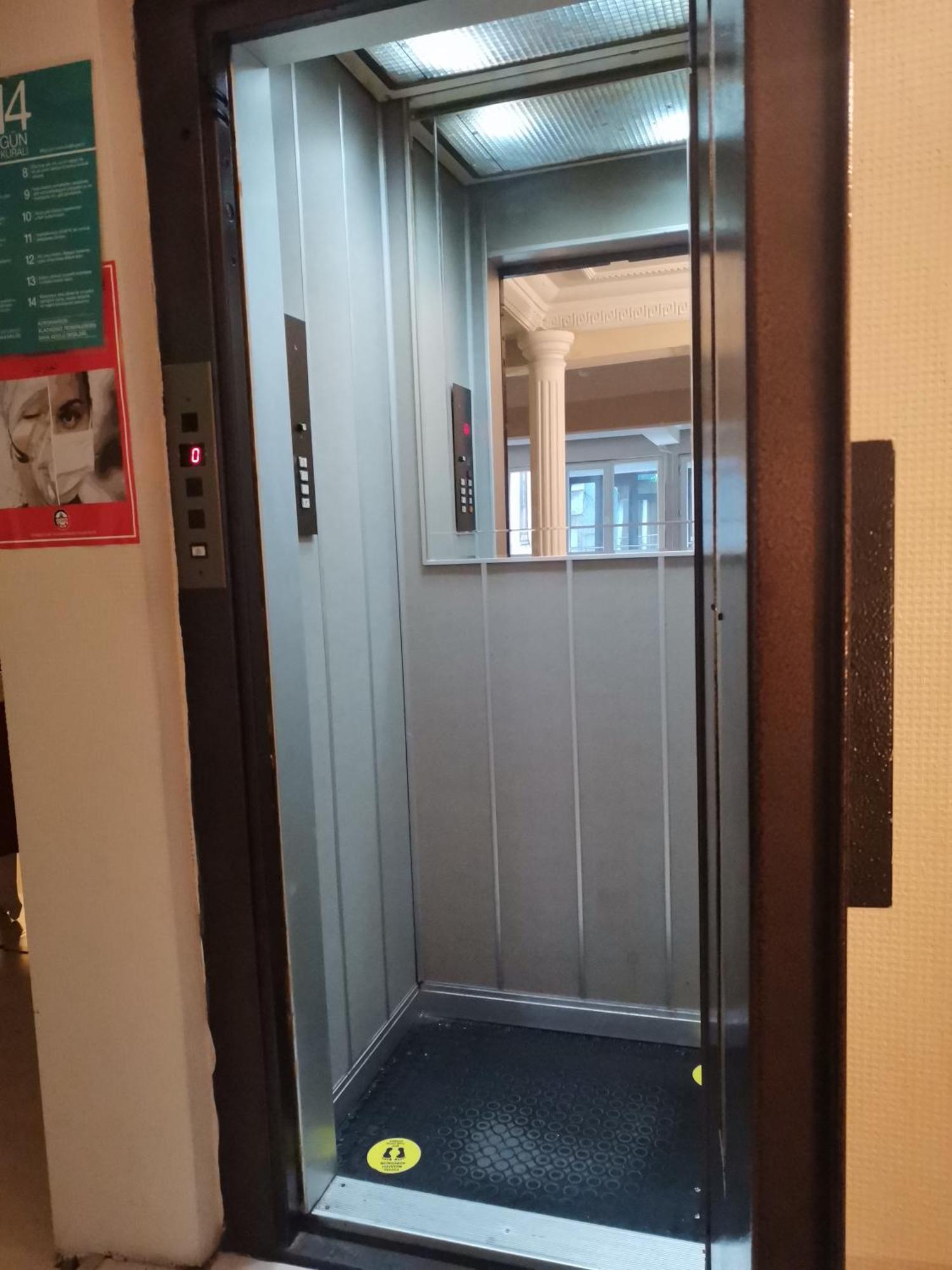 Taksim Sato Hotel Истанбул Екстериор снимка