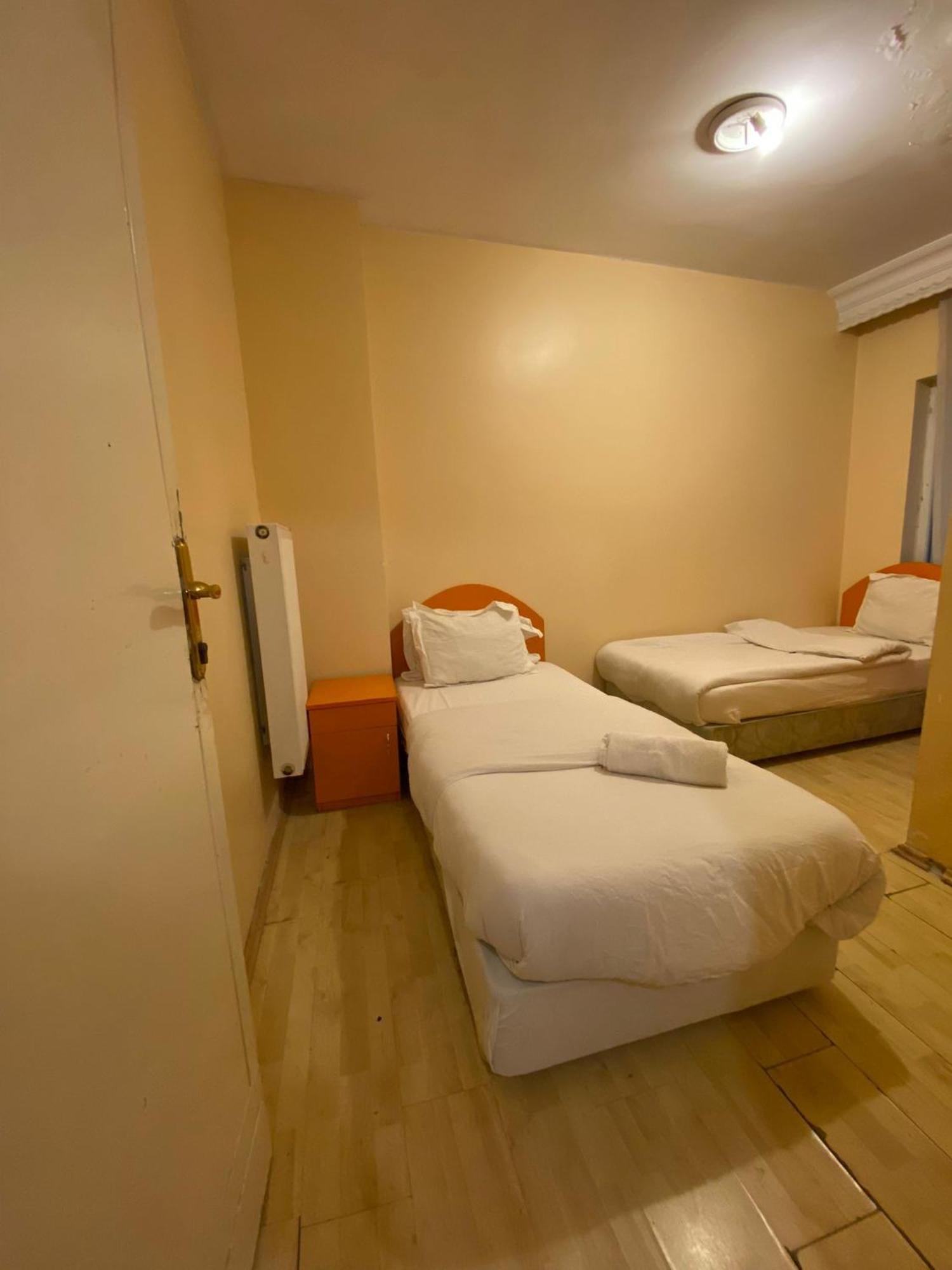 Taksim Sato Hotel Истанбул Стая снимка