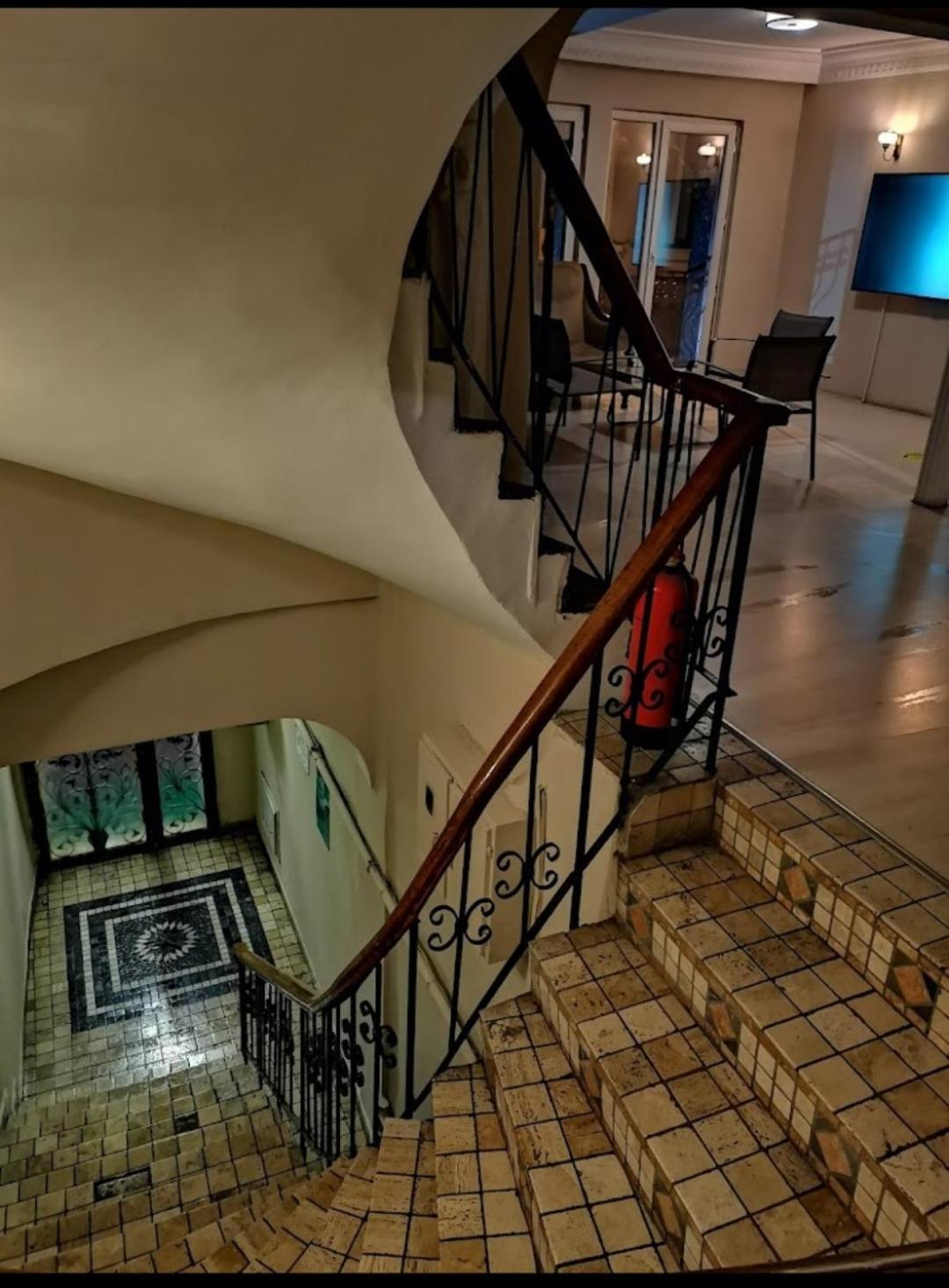 Taksim Sato Hotel Истанбул Екстериор снимка